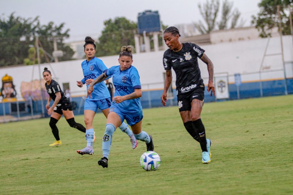 Futebol Feminino: Corinthians empata com o Real Brasília e Grazi