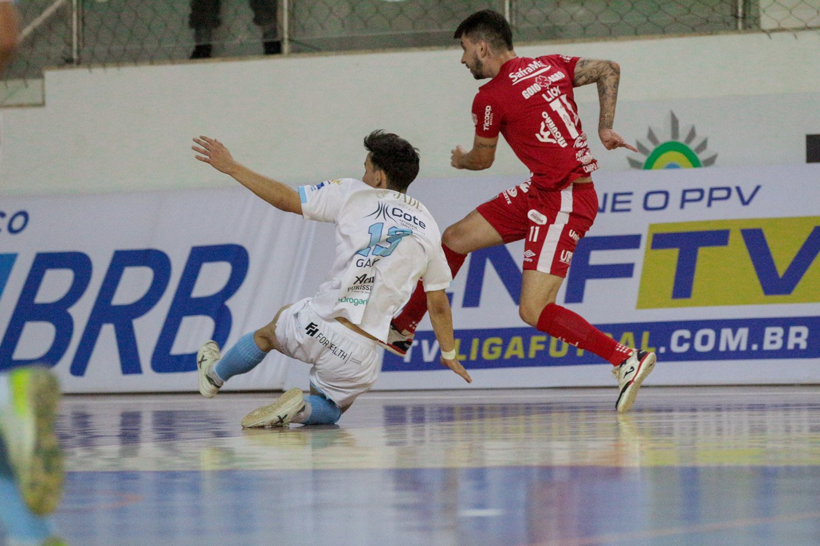 Tuesday Night Futsal: Umbro transmite Brasília Futsal x Campo Mourão pelo  , nesta terça