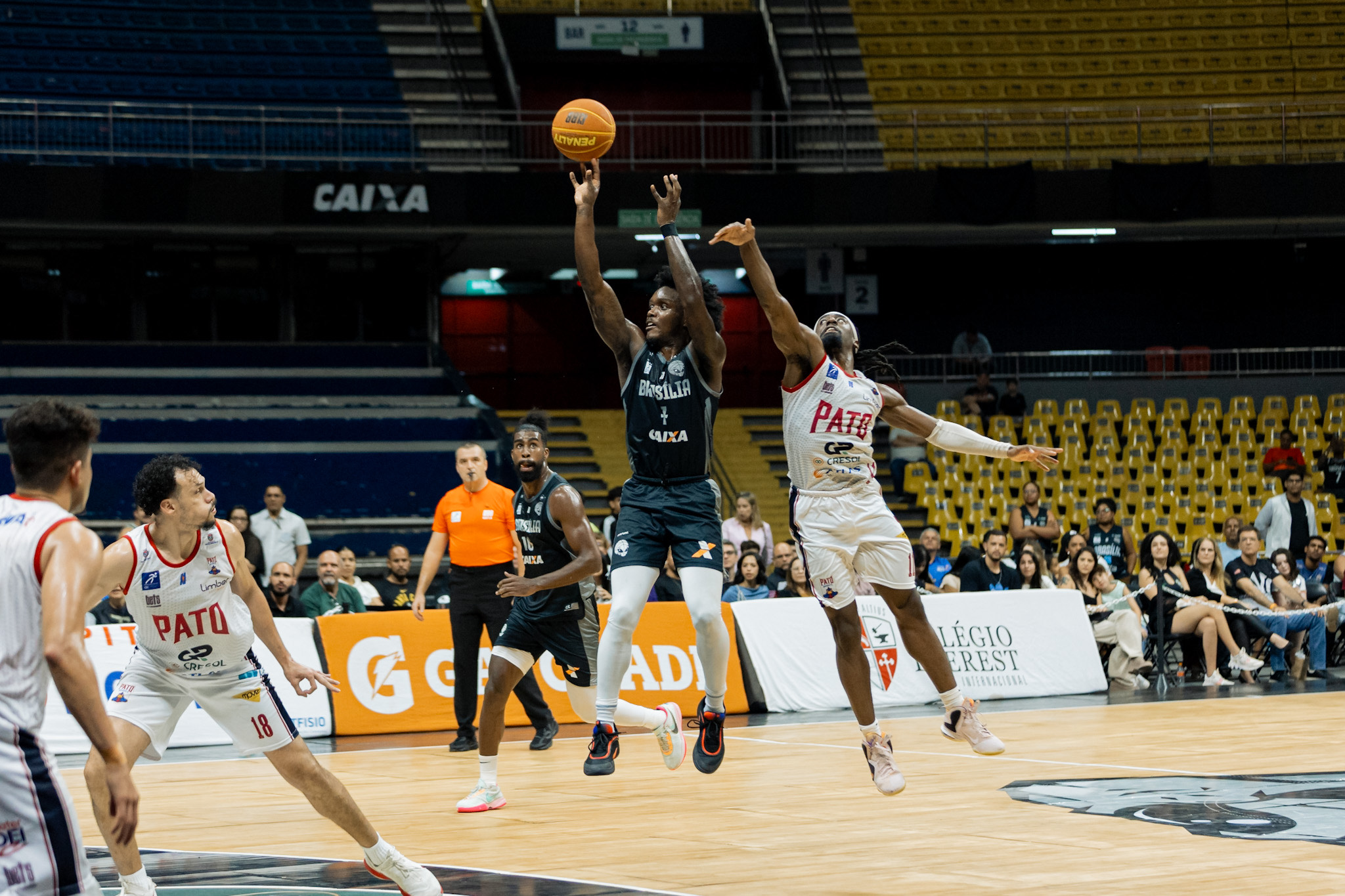 Anton Cook, Brasília Basquete