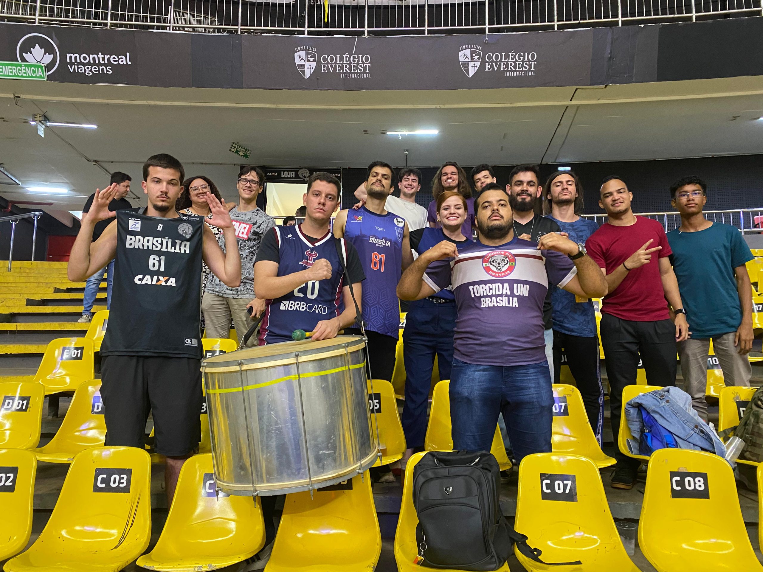 Torcida organizada do Brasília Basquete, UniBrasília.