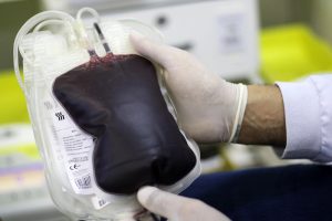 Doação de medula óssea completa 30 anos no Brasil; saiba como se cadastrar